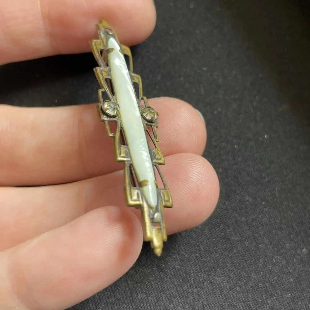 Antique Art Deco Mop Bar Pin Brooch Clear Stones Mother Of Pearl C Clasp - Picture 3 of 8